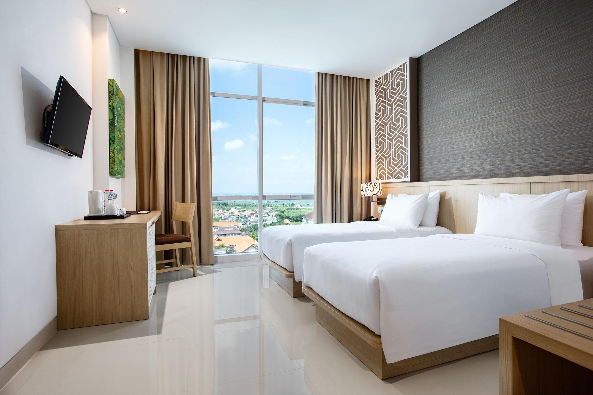 Hotel Santika Gresik Экстерьер фото
